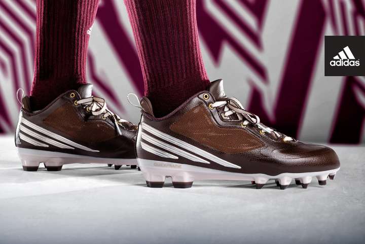 Adidas Aggies 1939 Throwback cleat