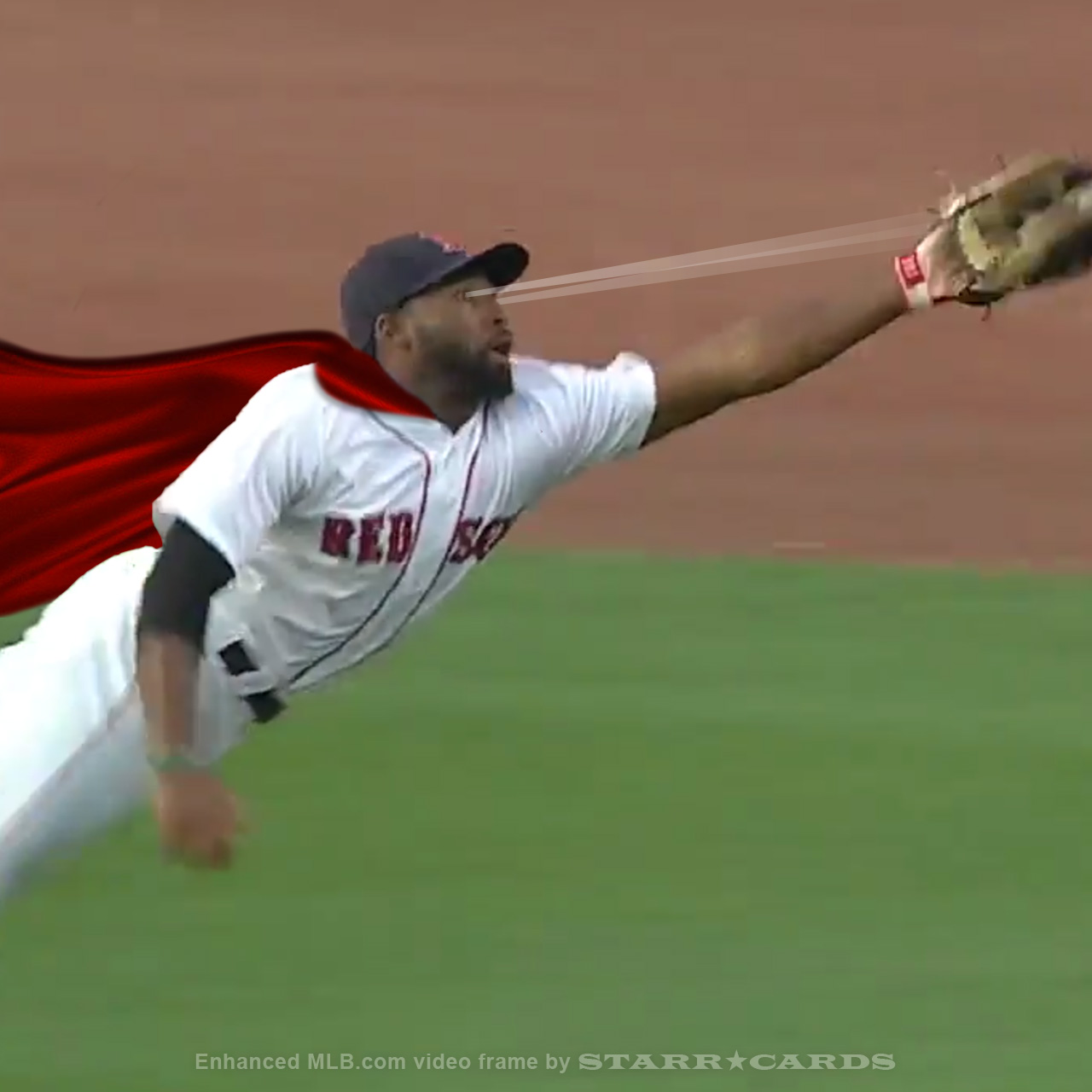 Red Sox outfielder Jackie Bradley Jr makes superman catch