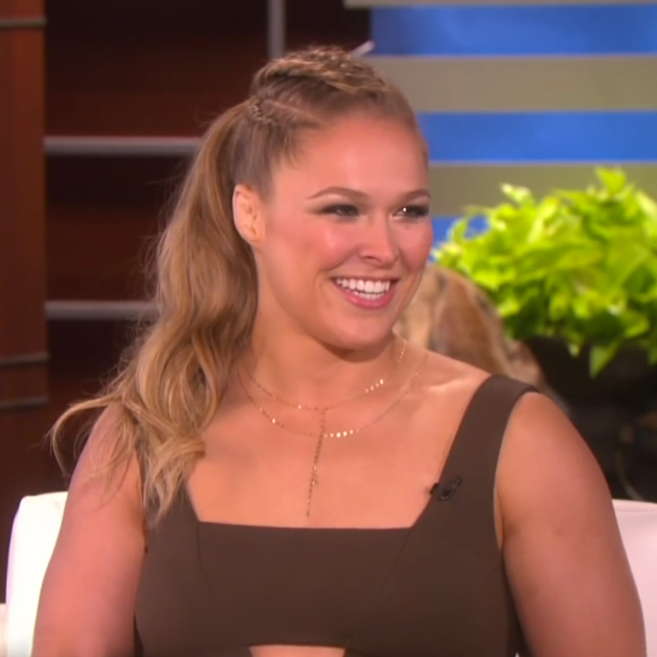 Ronda Rousey stops by 'The Ellen Show'