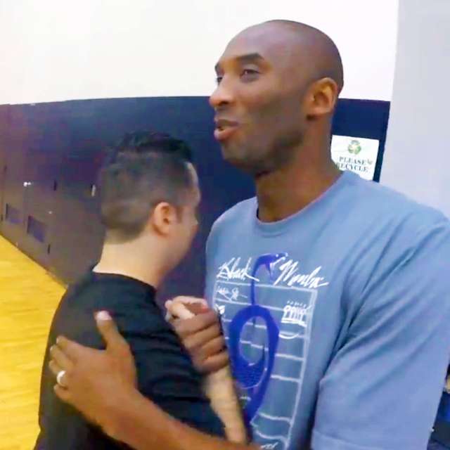 Kobe Bryant wins game of HORSE against Sami