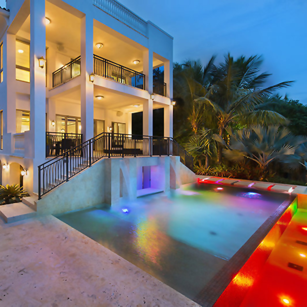 LeBron James' Miami mansion still for sale at $15 million.
