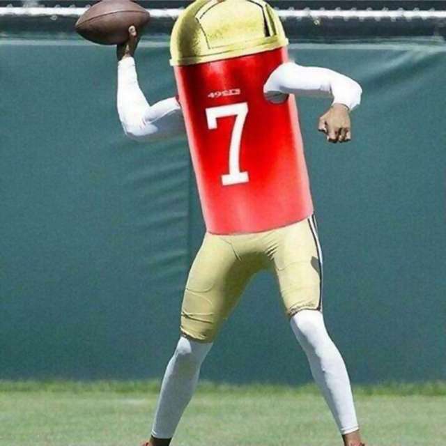 Twitter imagines Colin Kaepernick as trash